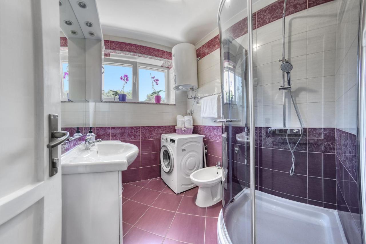 M & M Apartment Pula Dış mekan fotoğraf